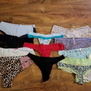 Bundle of 11 panties size large